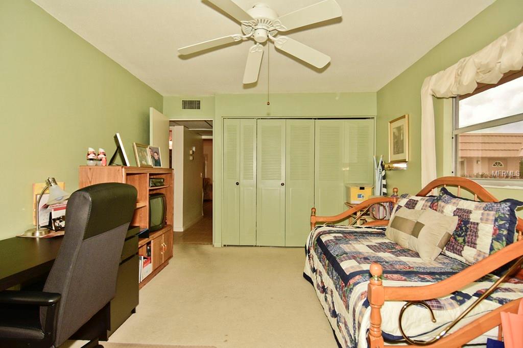 201 BEDFORD TRAIL, SUN CITY CENTER, Florida 33573, 2 Bedrooms Bedrooms, 5 Rooms Rooms,2 BathroomsBathrooms,Residential,For sale,BEDFORD,T2928202