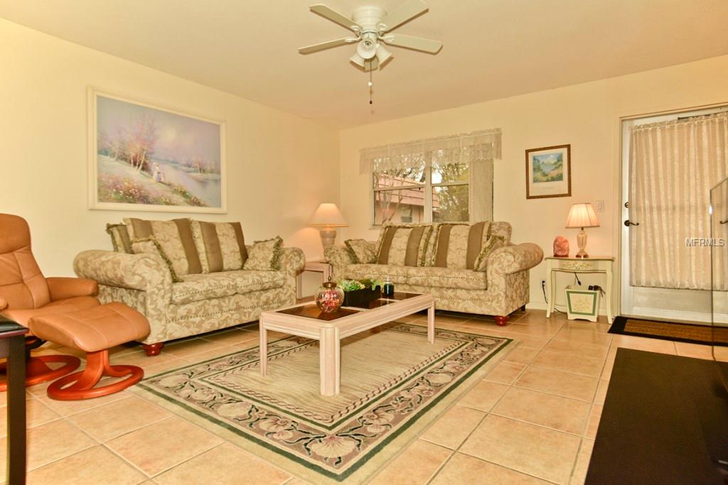 201 BEDFORD TRAIL, SUN CITY CENTER, Florida 33573, 2 Bedrooms Bedrooms, 5 Rooms Rooms,2 BathroomsBathrooms,Residential,For sale,BEDFORD,T2928202