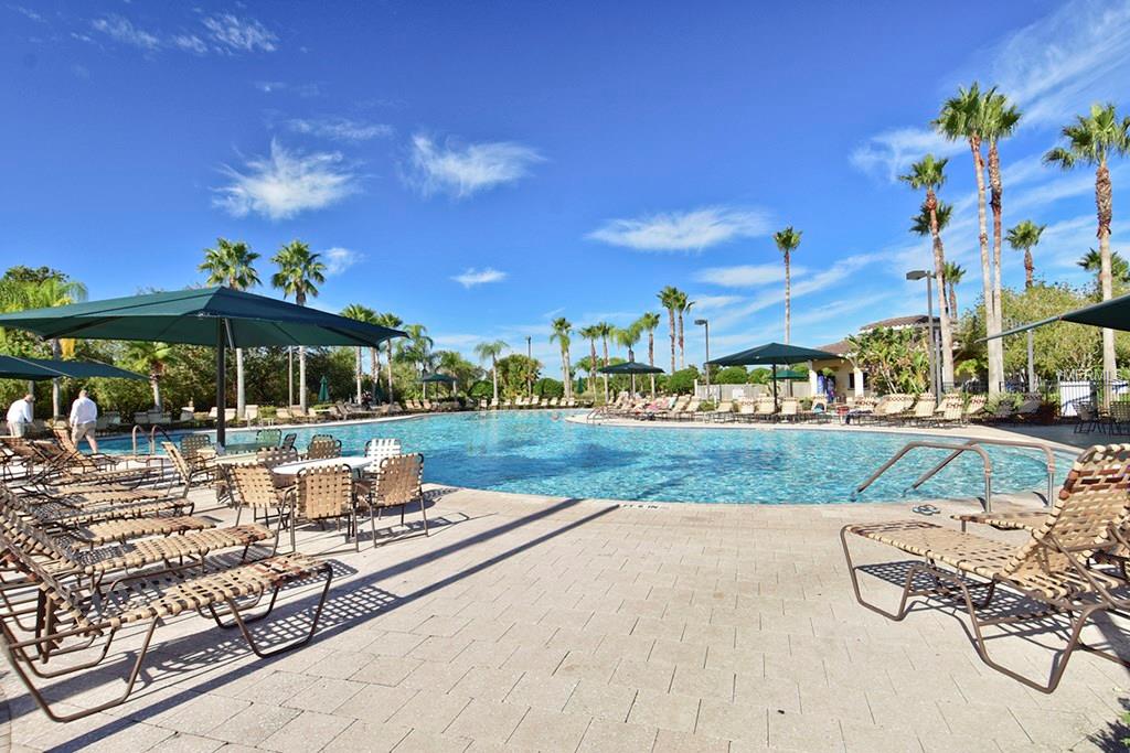 201 BEDFORD TRAIL, SUN CITY CENTER, Florida 33573, 2 Bedrooms Bedrooms, 5 Rooms Rooms,2 BathroomsBathrooms,Residential,For sale,BEDFORD,T2928202