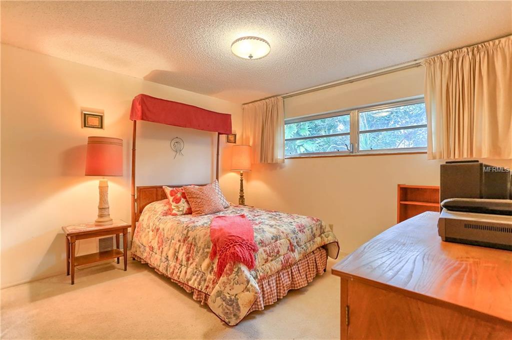 3947 40TH STREET S, ST PETERSBURG, Florida 33711, 3 Bedrooms Bedrooms, 8 Rooms Rooms,2 BathroomsBathrooms,Residential,For sale,40TH,U7847464