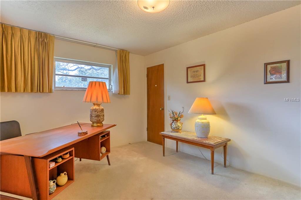 3947 40TH STREET S, ST PETERSBURG, Florida 33711, 3 Bedrooms Bedrooms, 8 Rooms Rooms,2 BathroomsBathrooms,Residential,For sale,40TH,U7847464