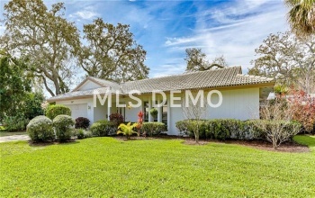 3947 40TH STREET S, ST PETERSBURG, Florida 33711, 3 Bedrooms Bedrooms, 8 Rooms Rooms,2 BathroomsBathrooms,Residential,For sale,40TH,U7847464