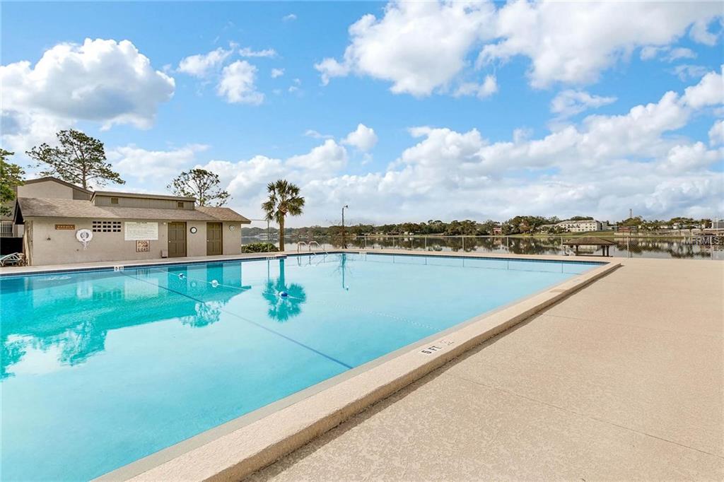 122 CAROLWOOD BOULEVARD, FERN PARK, Florida 32730, 3 Bedrooms Bedrooms, 3 Rooms Rooms,2 BathroomsBathrooms,Residential,For sale,CAROLWOOD,O5561830