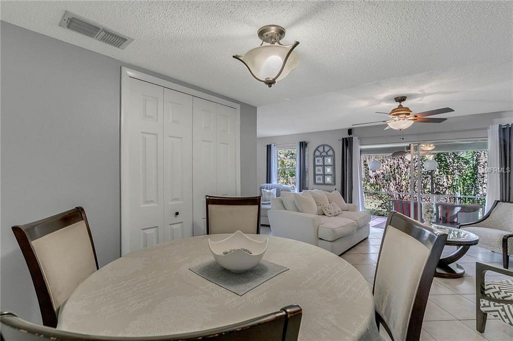 122 CAROLWOOD BOULEVARD, FERN PARK, Florida 32730, 3 Bedrooms Bedrooms, 3 Rooms Rooms,2 BathroomsBathrooms,Residential,For sale,CAROLWOOD,O5561830