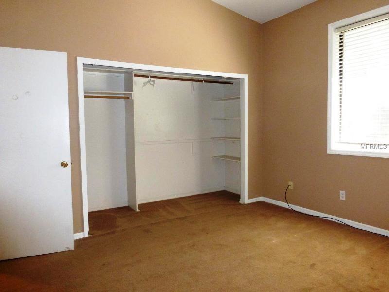 1033 LOVE LN, APOPKA, Florida 32703, 4 Bedrooms Bedrooms, 7 Rooms Rooms,3 BathroomsBathrooms,Residential,For sale,LOVE LN,O5447912