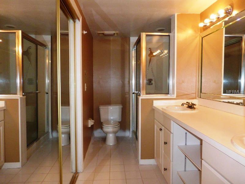 1033 LOVE LN, APOPKA, Florida 32703, 4 Bedrooms Bedrooms, 7 Rooms Rooms,3 BathroomsBathrooms,Residential,For sale,LOVE LN,O5447912