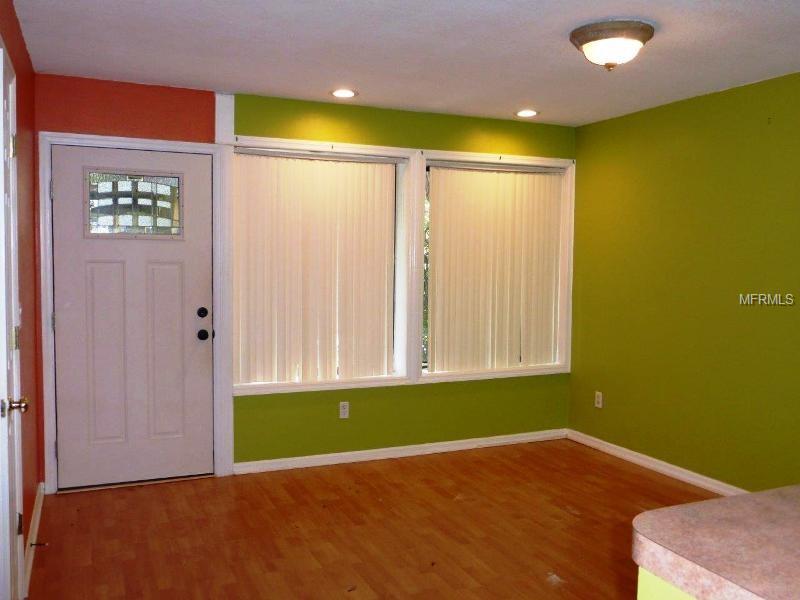 1033 LOVE LN, APOPKA, Florida 32703, 4 Bedrooms Bedrooms, 7 Rooms Rooms,3 BathroomsBathrooms,Residential,For sale,LOVE LN,O5447912