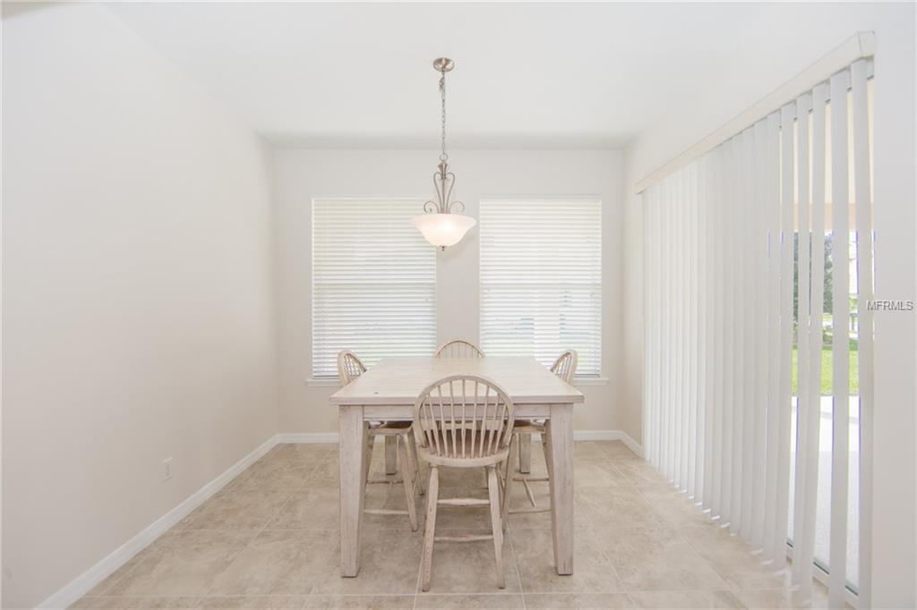 1369 LEXINGTON AVENUE, DAVENPORT, Florida 33837, 6 Bedrooms Bedrooms, 14 Rooms Rooms,4 BathroomsBathrooms,Residential,For sale,LEXINGTON,S4852599