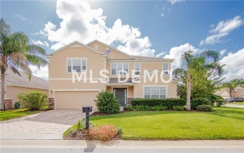 1369 LEXINGTON AVENUE, DAVENPORT, Florida 33837, 6 Bedrooms Bedrooms, 14 Rooms Rooms,4 BathroomsBathrooms,Residential,For sale,LEXINGTON,S4852599