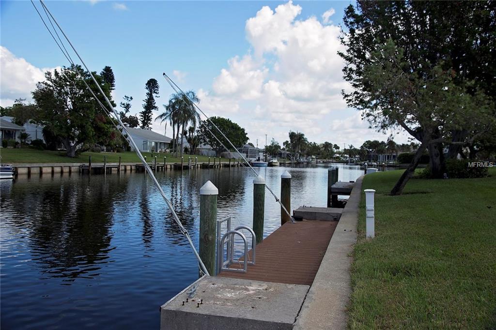 4421 MOUNT VERNON DRIVE, BRADENTON, Florida 34210, 2 Bedrooms Bedrooms, 4 Rooms Rooms,2 BathroomsBathrooms,Residential,For sale,MOUNT VERNON,A4200697