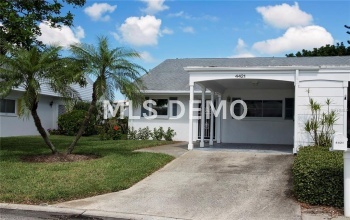 4421 MOUNT VERNON DRIVE, BRADENTON, Florida 34210, 2 Bedrooms Bedrooms, 4 Rooms Rooms,2 BathroomsBathrooms,Residential,For sale,MOUNT VERNON,A4200697