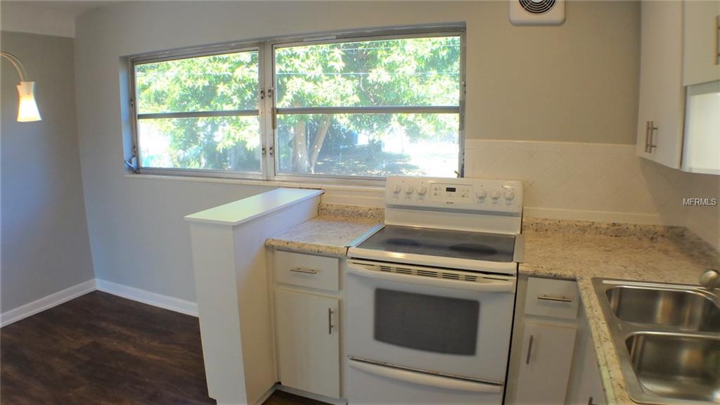 5239 22ND AVENUE N, ST PETERSBURG, Florida 33710, 2 Bedrooms Bedrooms, 6 Rooms Rooms,1 BathroomBathrooms,Residential,For sale,22ND,U7840515