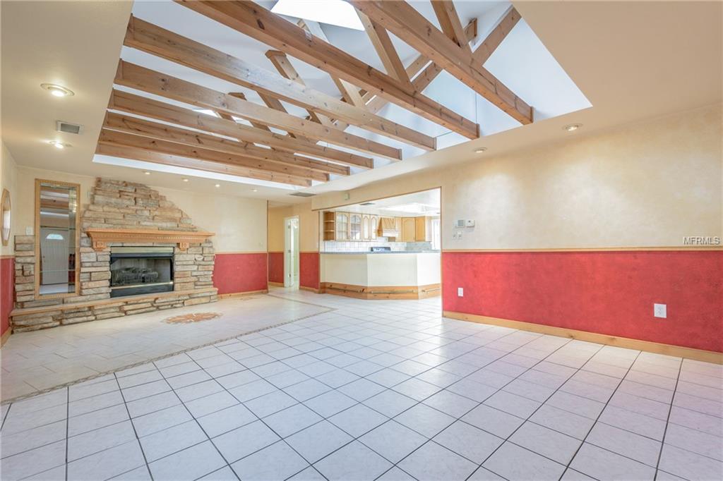 7053 63RD STREET, PINELLAS PARK, Florida 33781, 5 Bedrooms Bedrooms, 6 Rooms Rooms,3 BathroomsBathrooms,Residential,For sale,63RD,U7841581