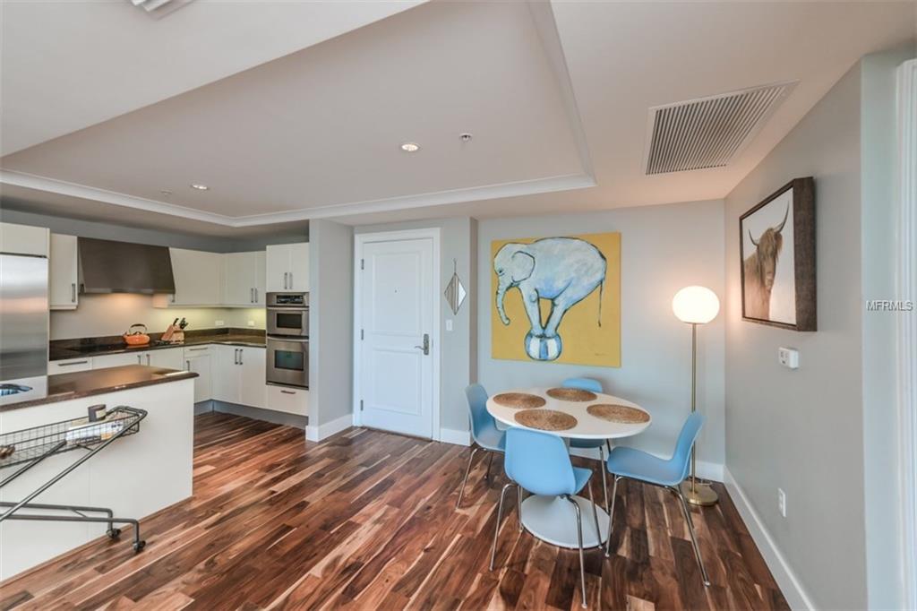 1350 MAIN STREET, SARASOTA, Florida 34236, 2 Bedrooms Bedrooms, 5 Rooms Rooms,2 BathroomsBathrooms,Residential,For sale,MAIN,A4206678