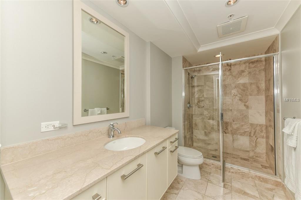 1350 MAIN STREET, SARASOTA, Florida 34236, 2 Bedrooms Bedrooms, 5 Rooms Rooms,2 BathroomsBathrooms,Residential,For sale,MAIN,A4206678