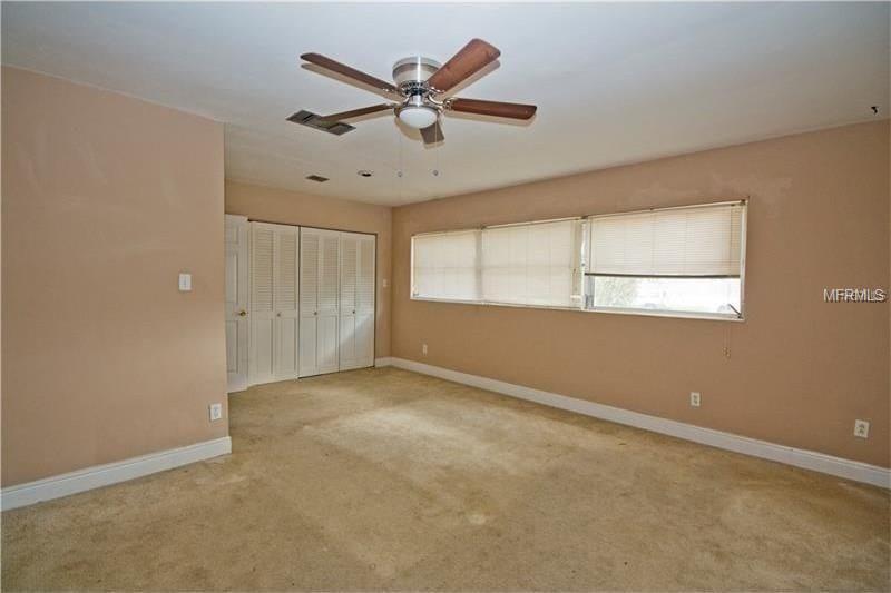 5008 DARDEN AVENUE, BELLE ISLE, Florida 32812, 3 Bedrooms Bedrooms, 6 Rooms Rooms,2 BathroomsBathrooms,Residential,For sale,DARDEN,O5557151