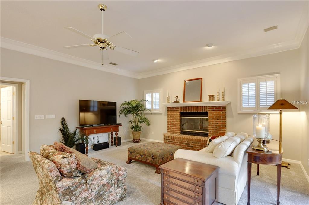 15302 VINCENT COURT, TAMPA, Florida 33647, 4 Bedrooms Bedrooms, 10 Rooms Rooms,3 BathroomsBathrooms,Residential,For sale,VINCENT,T2924779