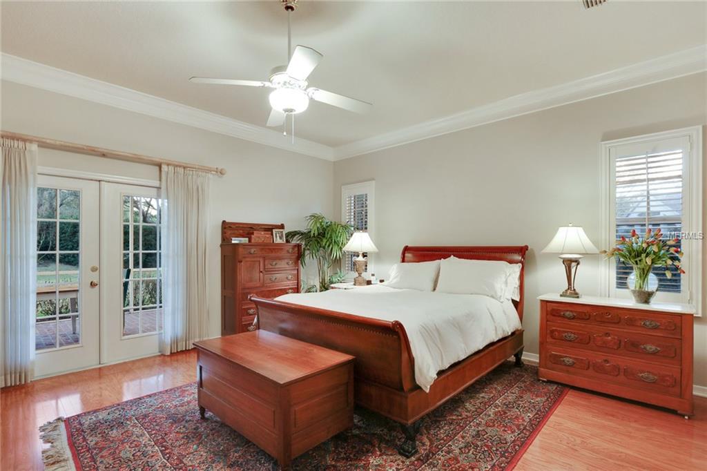 15302 VINCENT COURT, TAMPA, Florida 33647, 4 Bedrooms Bedrooms, 10 Rooms Rooms,3 BathroomsBathrooms,Residential,For sale,VINCENT,T2924779