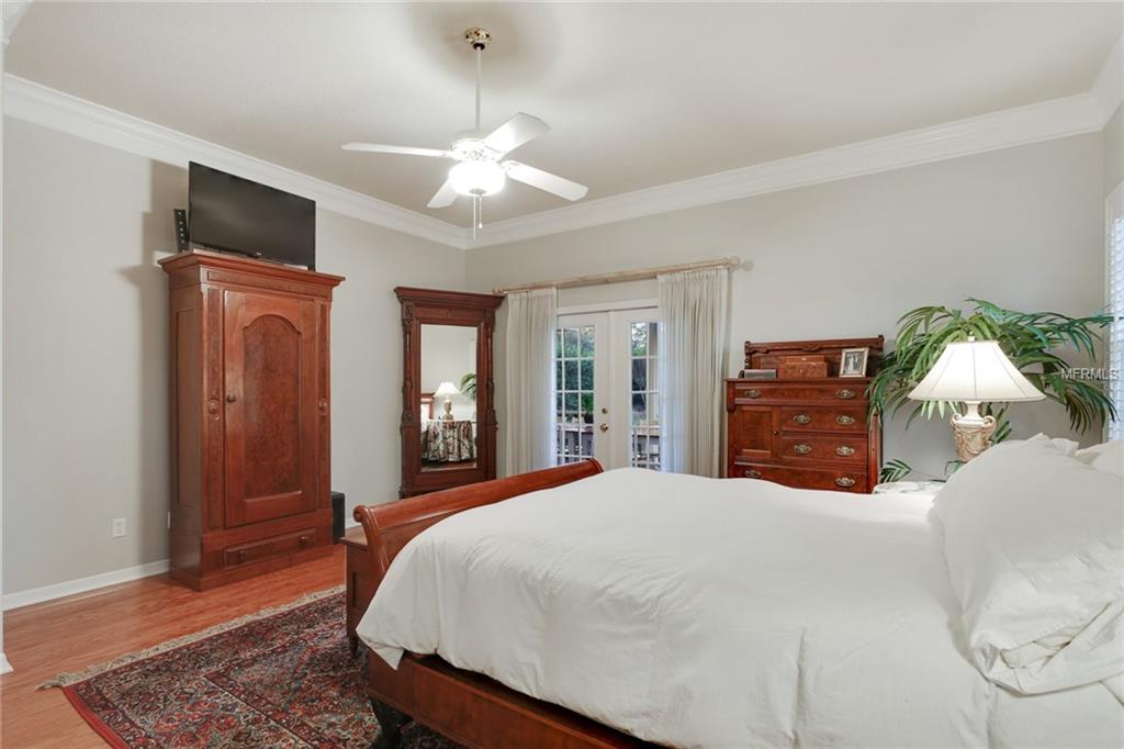 15302 VINCENT COURT, TAMPA, Florida 33647, 4 Bedrooms Bedrooms, 10 Rooms Rooms,3 BathroomsBathrooms,Residential,For sale,VINCENT,T2924779