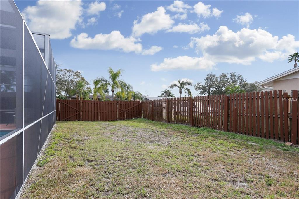 8702 COBBLESTONE DRIVE, TAMPA, Florida 33615, 5 Bedrooms Bedrooms, 9 Rooms Rooms,3 BathroomsBathrooms,Residential,For sale,COBBLESTONE,T2926683