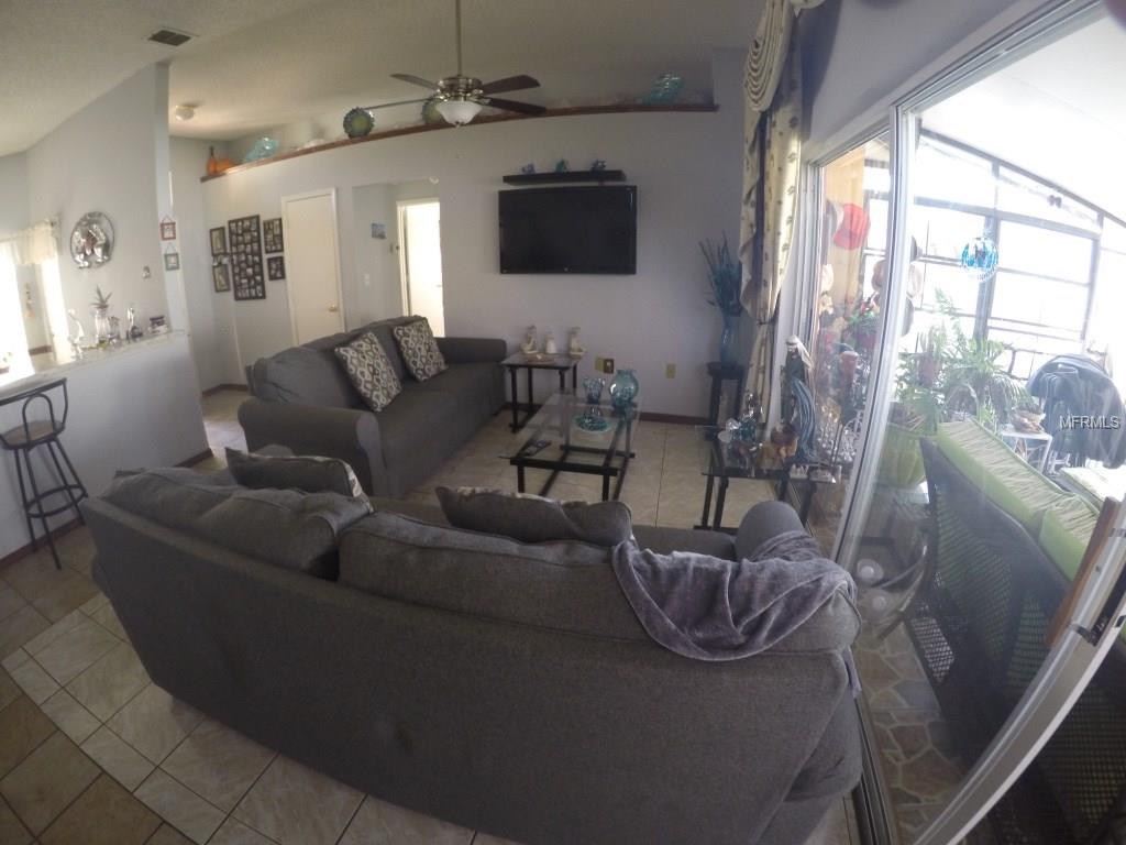 1629 LIGGINS AVENUE, KISSIMMEE, Florida 34744, 3 Bedrooms Bedrooms, 6 Rooms Rooms,2 BathroomsBathrooms,Residential,For sale,LIGGINS,S4856799