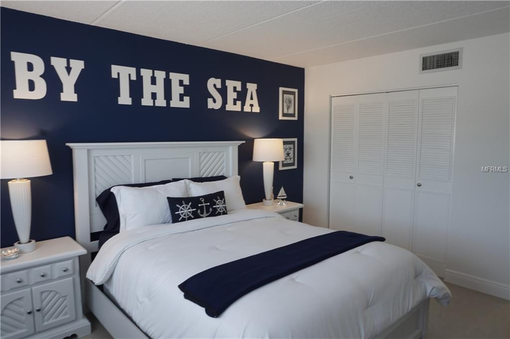 1020 DELEON DRIVE, DUNEDIN, Florida 34698, 2 Bedrooms Bedrooms, 4 Rooms Rooms,1 BathroomBathrooms,Residential,For sale,DELEON,U7846979