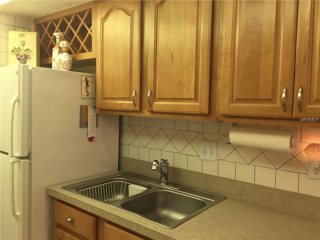 6116 43RD STREET W, BRADENTON, Florida 34210, 2 Bedrooms Bedrooms, 6 Rooms Rooms,2 BathroomsBathrooms,Residential,For sale,43RD,A4209634