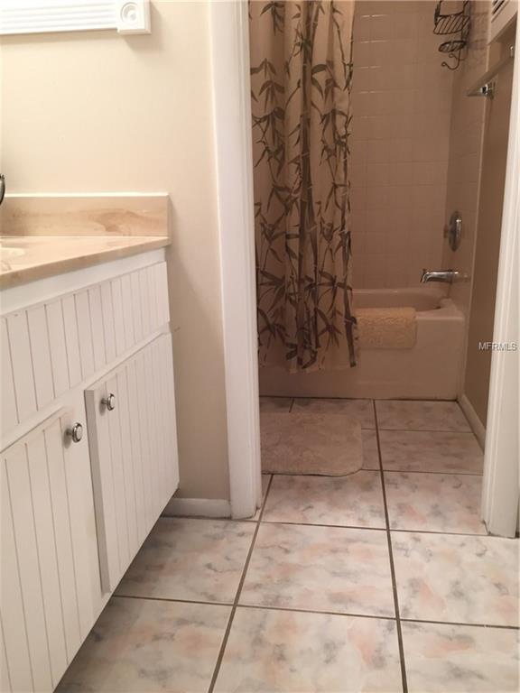 6116 43RD STREET W, BRADENTON, Florida 34210, 2 Bedrooms Bedrooms, 6 Rooms Rooms,2 BathroomsBathrooms,Residential,For sale,43RD,A4209634