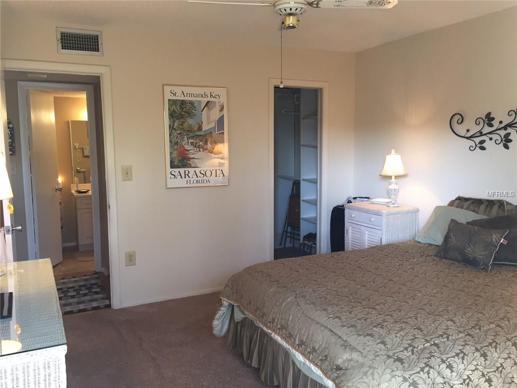 6116 43RD STREET W, BRADENTON, Florida 34210, 2 Bedrooms Bedrooms, 6 Rooms Rooms,2 BathroomsBathrooms,Residential,For sale,43RD,A4209634