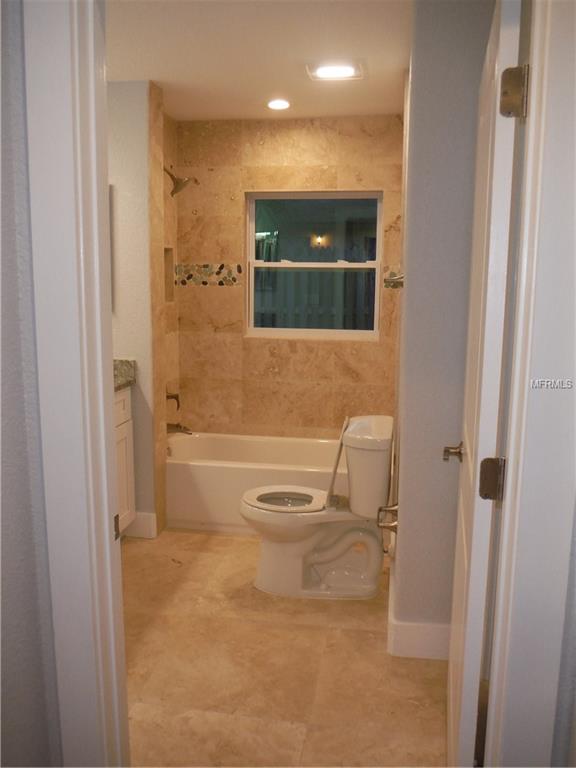 801 74TH STREET N, ST PETERSBURG, Florida 33710, 4 Bedrooms Bedrooms, 9 Rooms Rooms,3 BathroomsBathrooms,Residential,For sale,74TH,U7847388