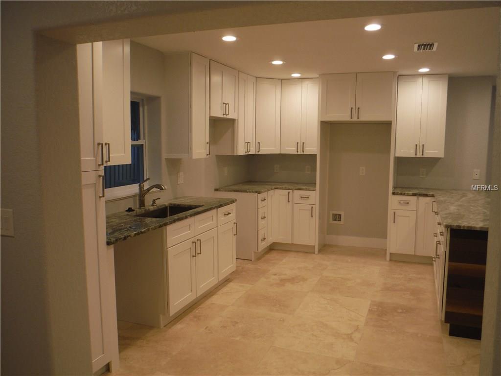 801 74TH STREET N, ST PETERSBURG, Florida 33710, 4 Bedrooms Bedrooms, 9 Rooms Rooms,3 BathroomsBathrooms,Residential,For sale,74TH,U7847388