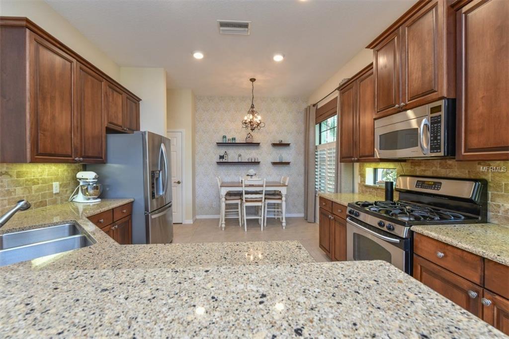 7318 WEXFORD COURT, LAKEWOOD RANCH, Florida 34202, 2 Bedrooms Bedrooms, 6 Rooms Rooms,2 BathroomsBathrooms,Residential,For sale,WEXFORD,A4209959