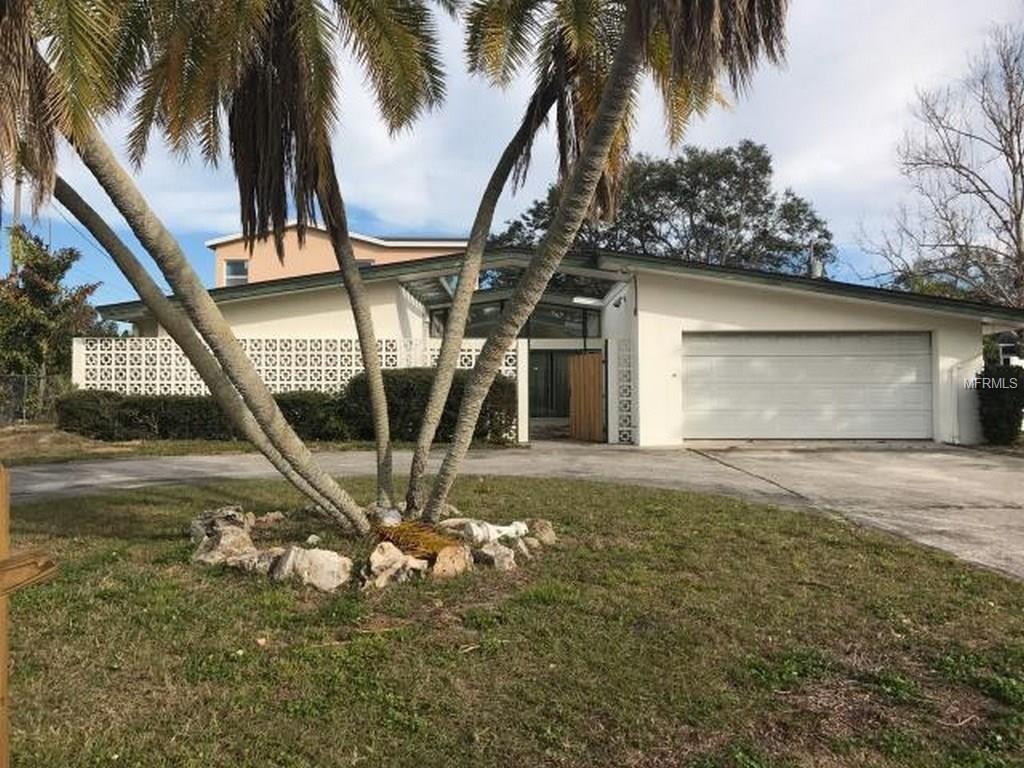 810 ROYAL DRIVE, LARGO, Florida 33770, 3 Bedrooms Bedrooms, 4 Rooms Rooms,4 BathroomsBathrooms,Residential,For sale,ROYAL,U7847531