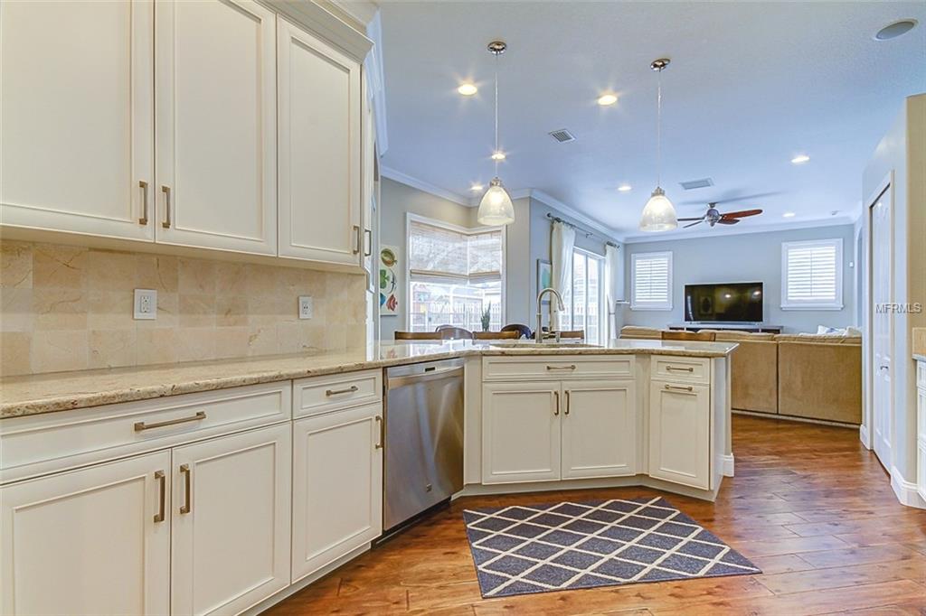 10512 BRENTFORD DRIVE, TAMPA, Florida 33626, 4 Bedrooms Bedrooms, 8 Rooms Rooms,3 BathroomsBathrooms,Residential,For sale,BRENTFORD,T2928574