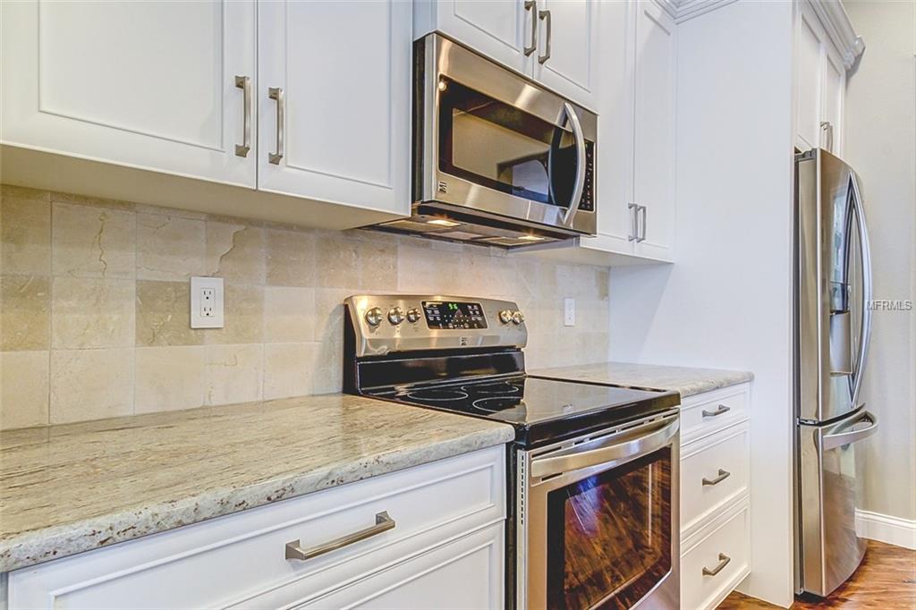 10512 BRENTFORD DRIVE, TAMPA, Florida 33626, 4 Bedrooms Bedrooms, 8 Rooms Rooms,3 BathroomsBathrooms,Residential,For sale,BRENTFORD,T2928574