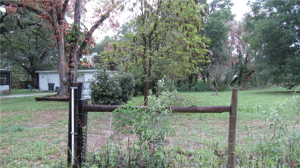 1407 GORDON ROAD, PLANT CITY, Florida 33566, 3 Bedrooms Bedrooms, 8 Rooms Rooms,1 BathroomBathrooms,Residential,For sale,GORDON,T2886350