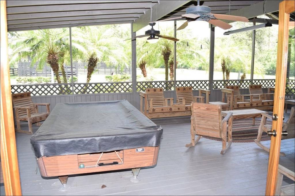 2002 W STATE ROAD 60, PLANT CITY, Florida 33567, 4 Bedrooms Bedrooms, 10 Rooms Rooms,3 BathroomsBathrooms,Residential,For sale,STATE ROAD 60,T2899084