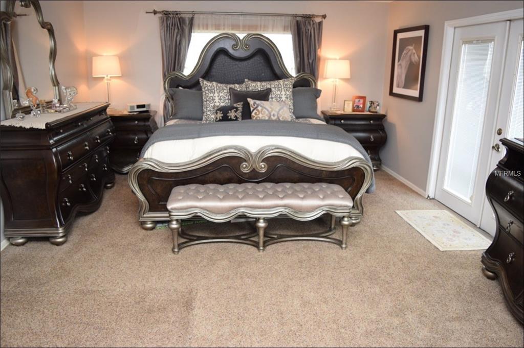 2002 W STATE ROAD 60, PLANT CITY, Florida 33567, 4 Bedrooms Bedrooms, 10 Rooms Rooms,3 BathroomsBathrooms,Residential,For sale,STATE ROAD 60,T2899084