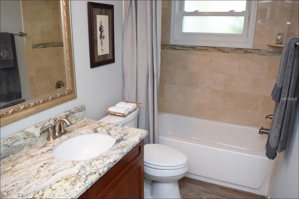 2002 W STATE ROAD 60, PLANT CITY, Florida 33567, 4 Bedrooms Bedrooms, 10 Rooms Rooms,3 BathroomsBathrooms,Residential,For sale,STATE ROAD 60,T2899084