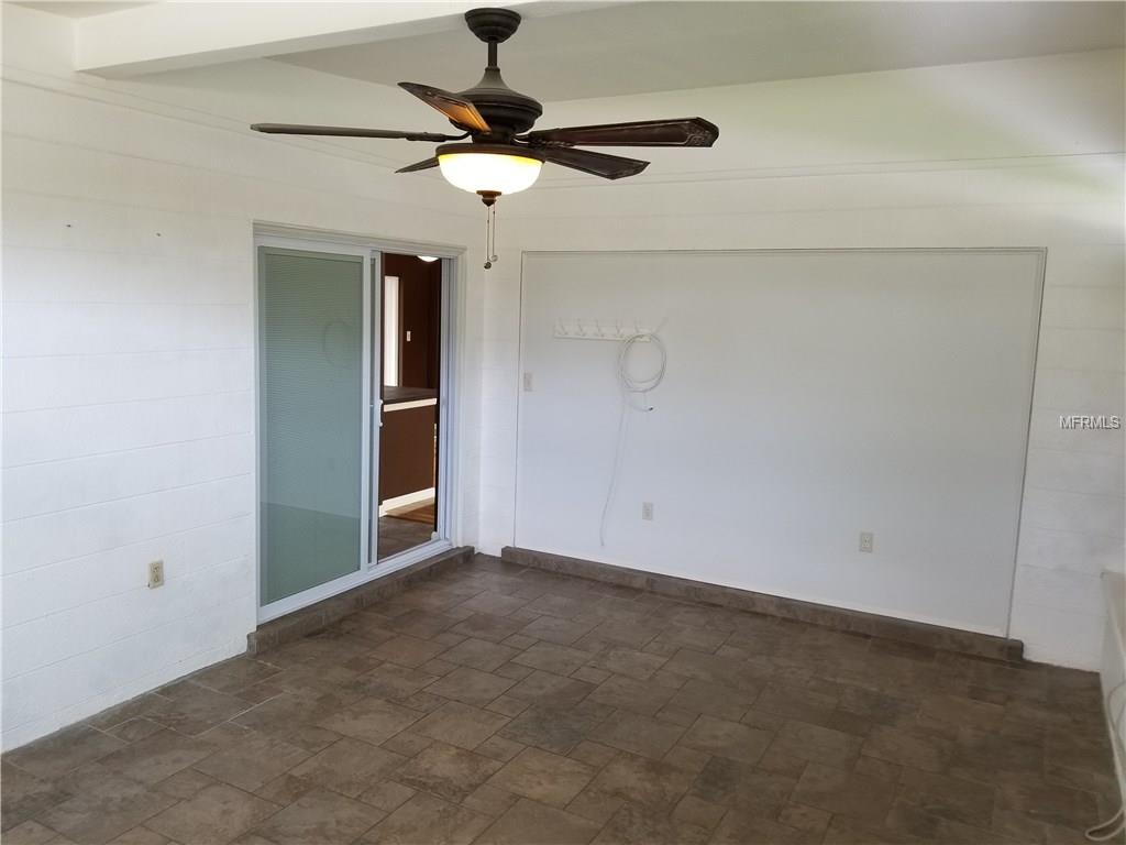 1528 2ND AVENUE E, BRADENTON, Florida 34208, 2 Bedrooms Bedrooms, 5 Rooms Rooms,1 BathroomBathrooms,Residential,For sale,2ND,A4196958