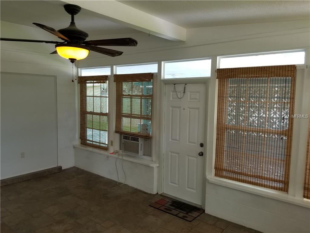 1528 2ND AVENUE E, BRADENTON, Florida 34208, 2 Bedrooms Bedrooms, 5 Rooms Rooms,1 BathroomBathrooms,Residential,For sale,2ND,A4196958