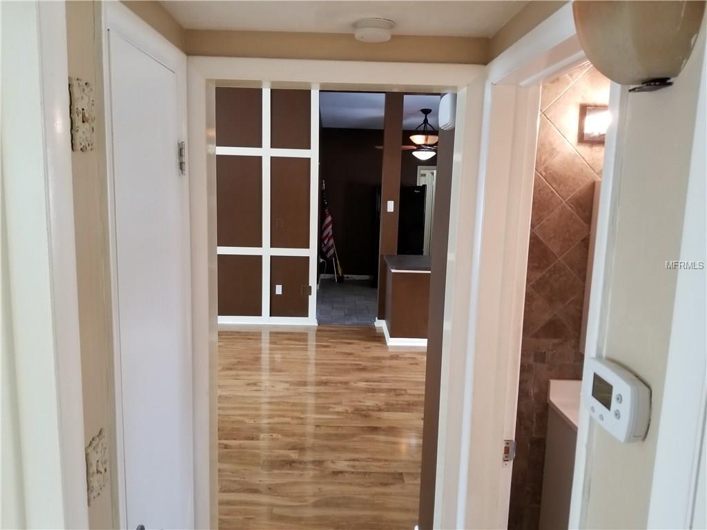 1528 2ND AVENUE E, BRADENTON, Florida 34208, 2 Bedrooms Bedrooms, 5 Rooms Rooms,1 BathroomBathrooms,Residential,For sale,2ND,A4196958