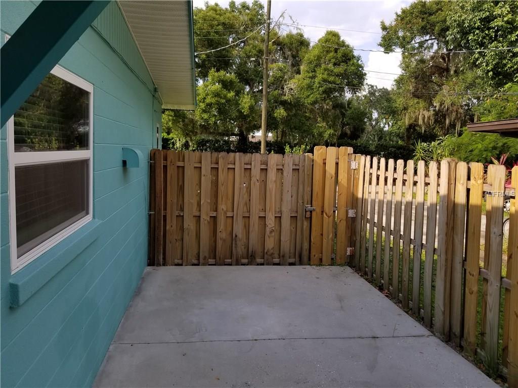 1528 2ND AVENUE E, BRADENTON, Florida 34208, 2 Bedrooms Bedrooms, 5 Rooms Rooms,1 BathroomBathrooms,Residential,For sale,2ND,A4196958