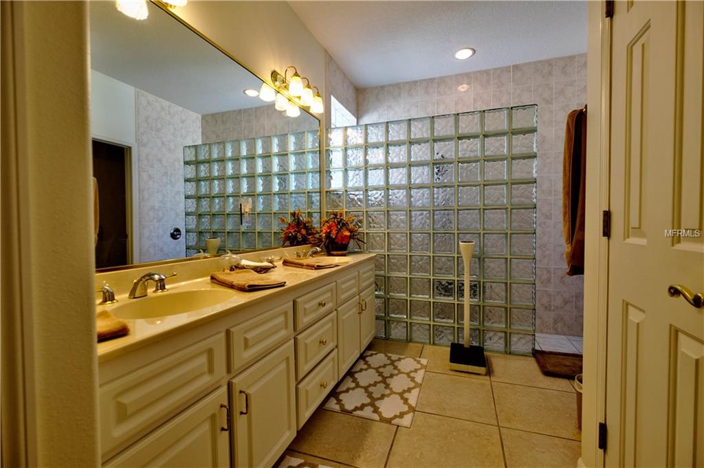 825 TRISH PLACE, BARTOW, Florida 33830, 3 Bedrooms Bedrooms, 7 Rooms Rooms,2 BathroomsBathrooms,Residential,For sale,TRISH,L4723604