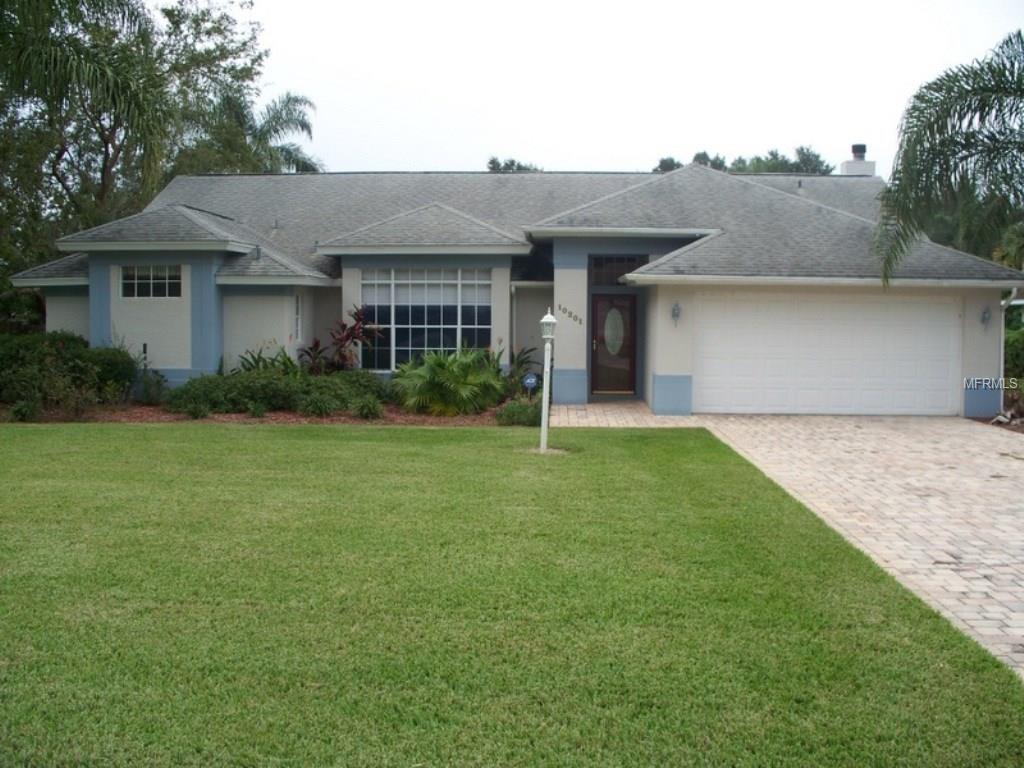 10201 SILVER BLUFF DRIVE, LEESBURG, Florida 34788, 3 Bedrooms Bedrooms, 9 Rooms Rooms,2 BathroomsBathrooms,Residential,For sale,SILVER BLUFF,G4849117