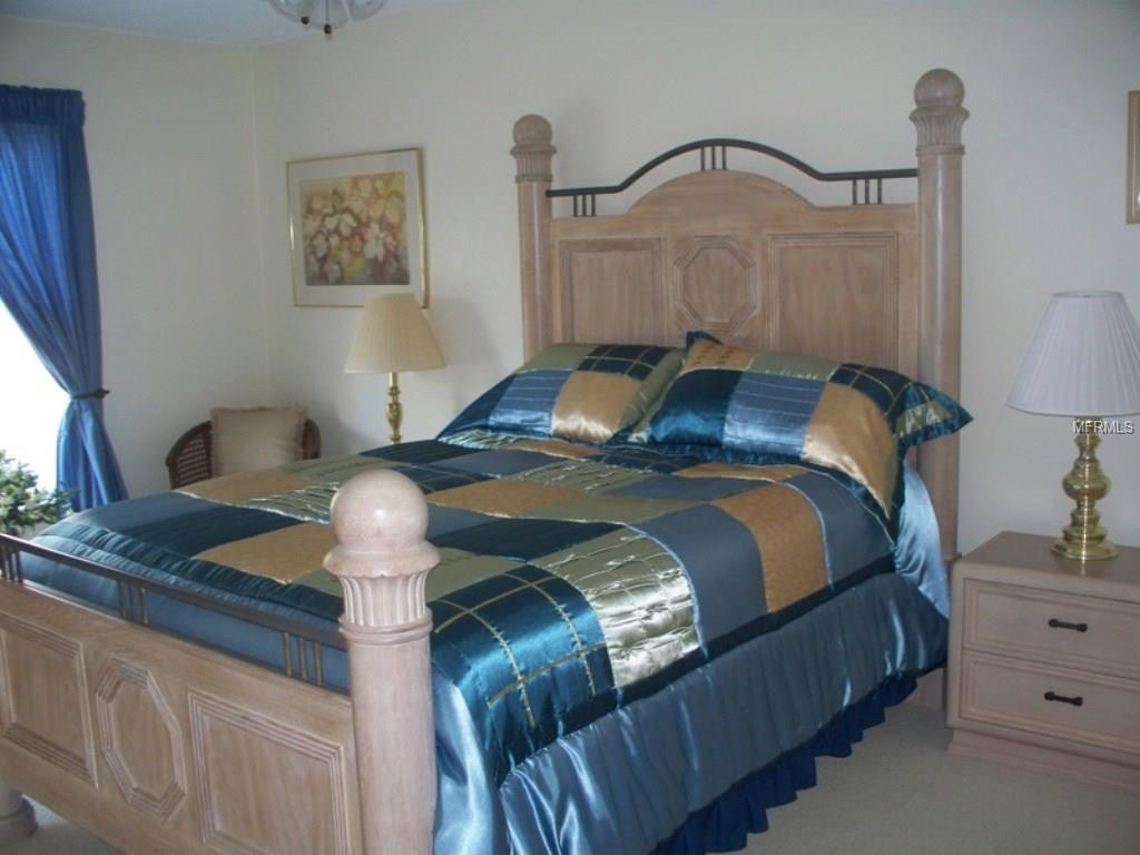 10201 SILVER BLUFF DRIVE, LEESBURG, Florida 34788, 3 Bedrooms Bedrooms, 9 Rooms Rooms,2 BathroomsBathrooms,Residential,For sale,SILVER BLUFF,G4849117