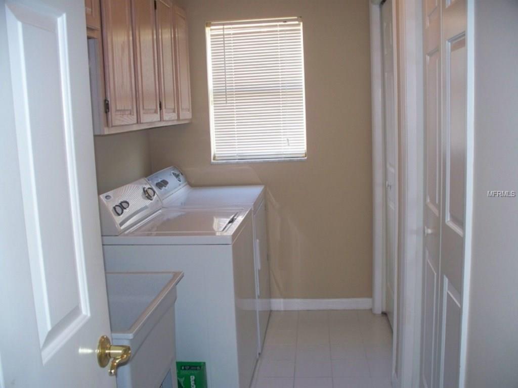 10201 SILVER BLUFF DRIVE, LEESBURG, Florida 34788, 3 Bedrooms Bedrooms, 9 Rooms Rooms,2 BathroomsBathrooms,Residential,For sale,SILVER BLUFF,G4849117