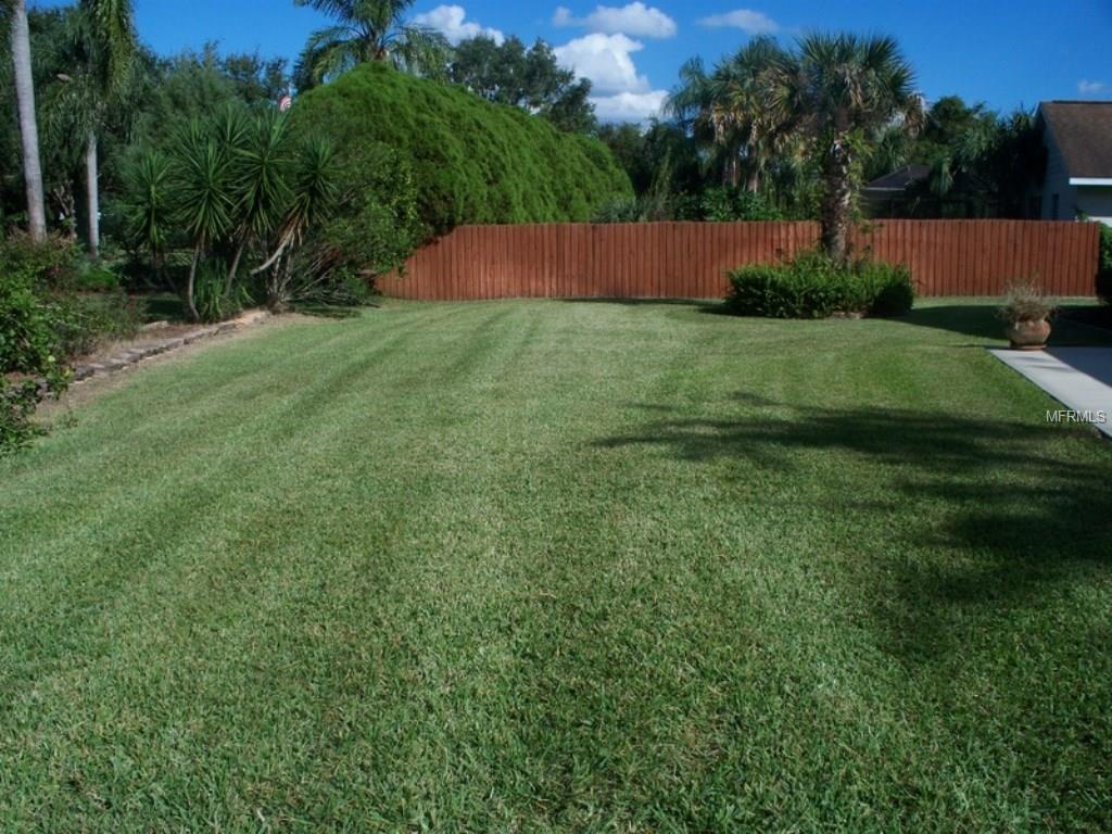 10201 SILVER BLUFF DRIVE, LEESBURG, Florida 34788, 3 Bedrooms Bedrooms, 9 Rooms Rooms,2 BathroomsBathrooms,Residential,For sale,SILVER BLUFF,G4849117