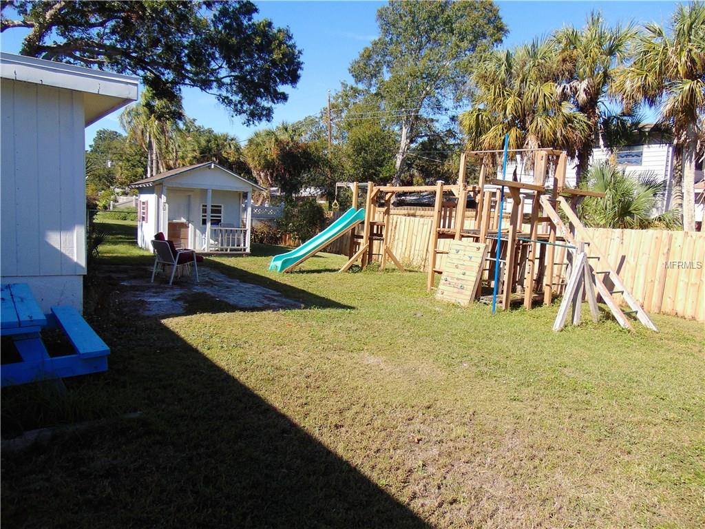 2929 CONCORD STREET, SARASOTA, Florida 34231, 3 Bedrooms Bedrooms, 7 Rooms Rooms,2 BathroomsBathrooms,Residential,For sale,CONCORD,A4204522