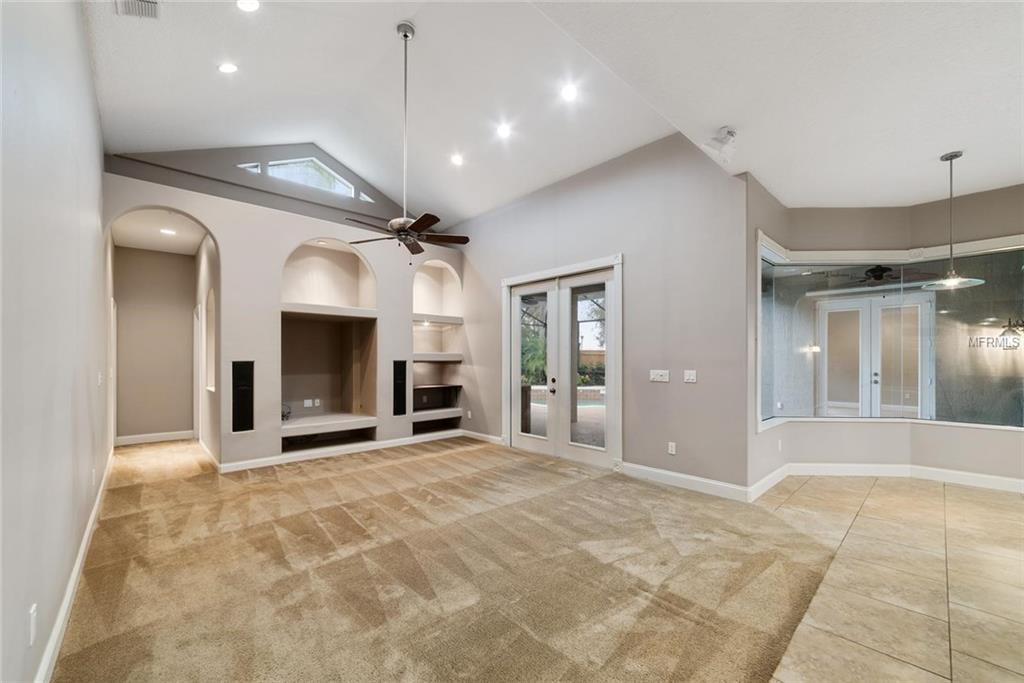 1282 OAKFORD PLACE, OVIEDO, Florida 32765, 4 Bedrooms Bedrooms, 8 Rooms Rooms,3 BathroomsBathrooms,Residential,For sale,OAKFORD,O5553869